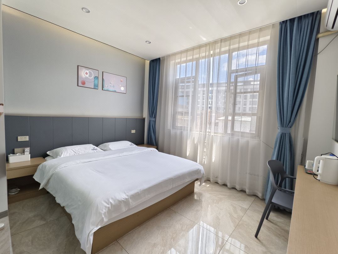 Chunguang Boutique Hotel (Jinhui Commercial City)