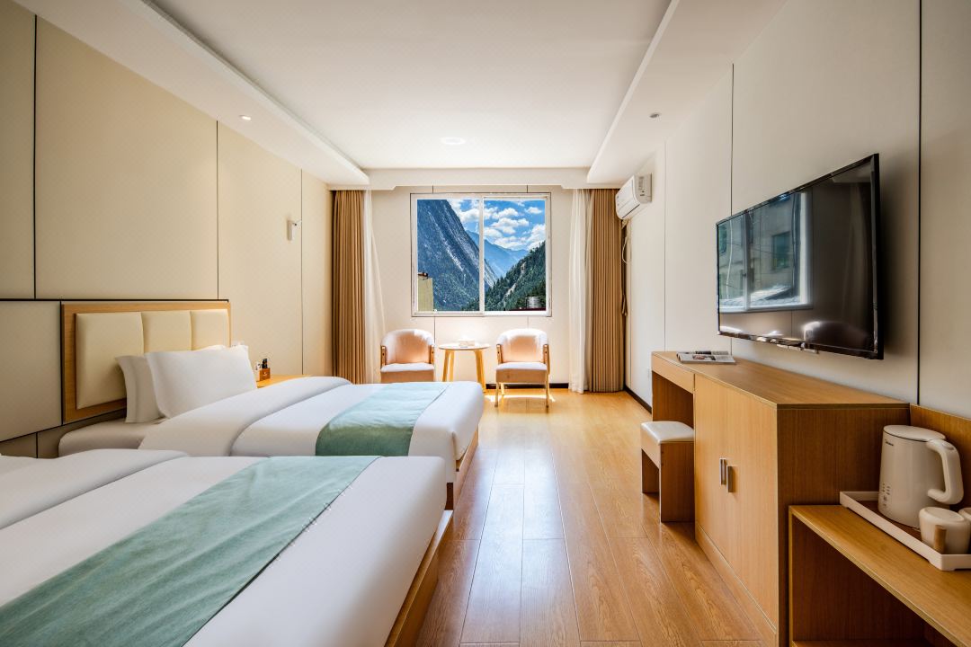 Yueduo Hotel (Jiuzhaigou Scenic Area)