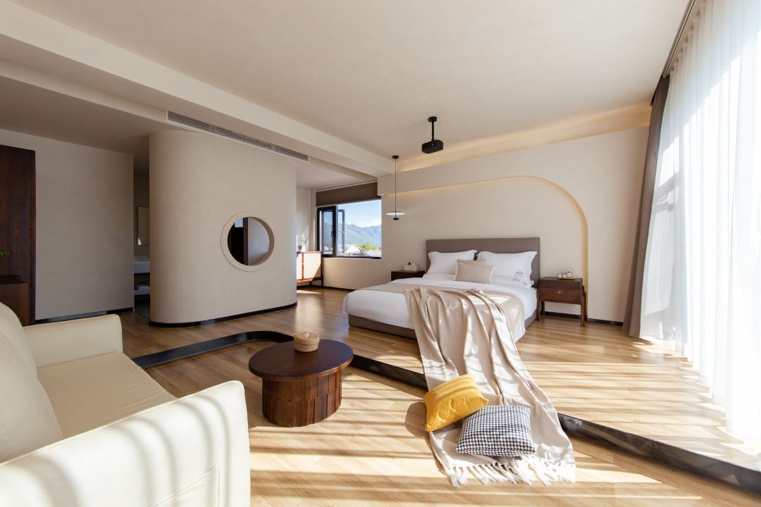 Island & Mountain Designer Inn