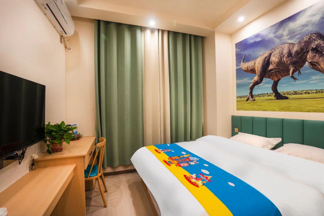Adai Longlong Homestay (Zigong Fangte Dinosaur Kingdom Branch)