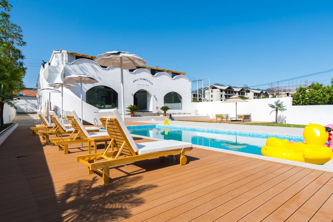 Anji Light Luxury Holiday Homestay