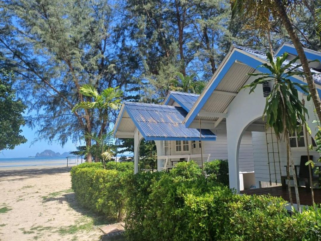 PAN Beachfront Resort Krabi