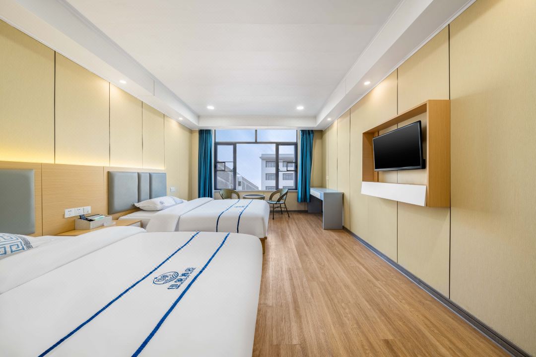 Impression Hotel (Wuhan City Vocational College Mahu Metro Station)