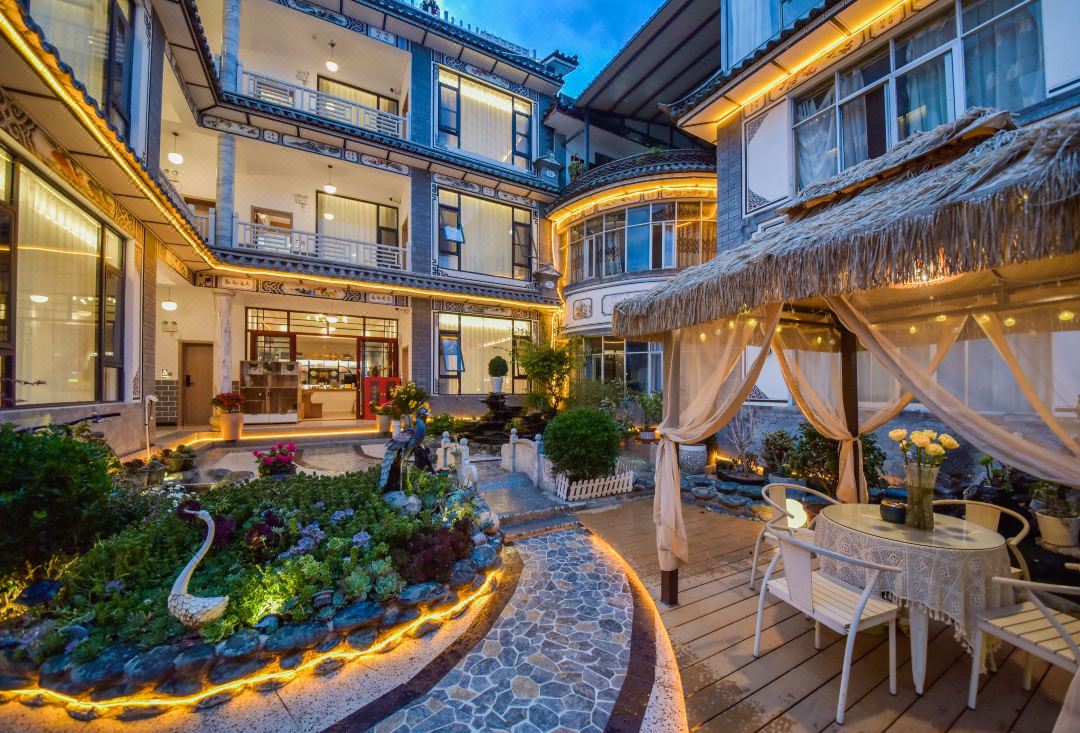 Chenxing Xiaoyuan Light Luxury Homestay (Dali Ancient City Branch)