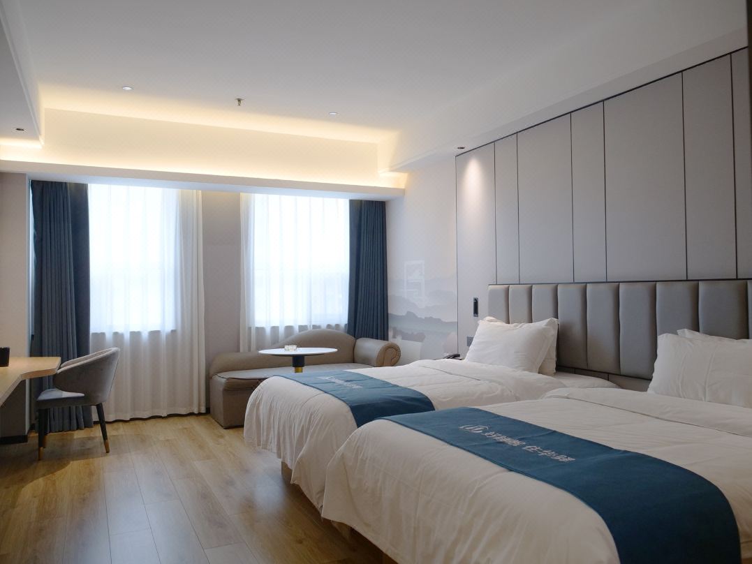 Rujia Huayi Selected Hotel (Xingtai Ningjin Tianyi Square Branch)