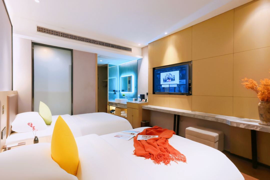 Yunshang Jinghao Hotel (Tianmenshan Cableway)