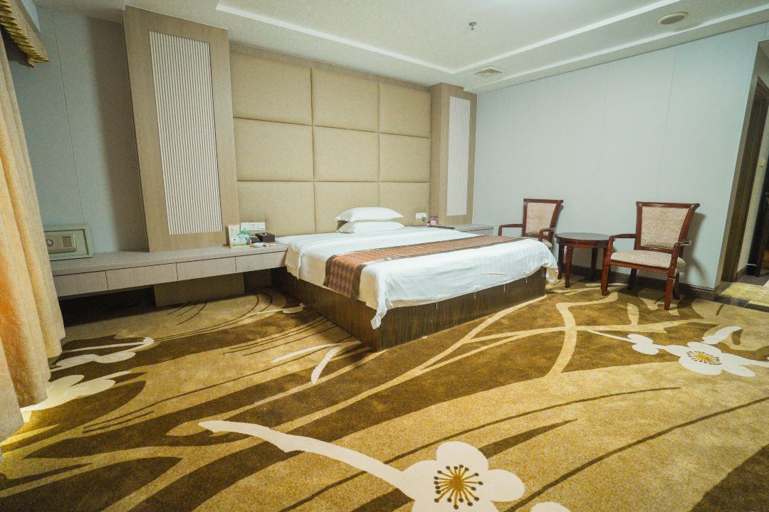Mingcheng Hotel
