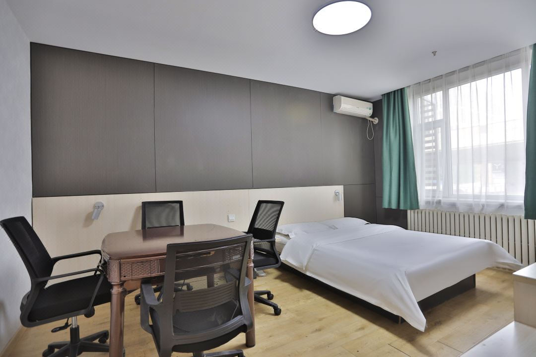 Wenna Hotel (Changchun Qianjin Street Qianwei Hospital)