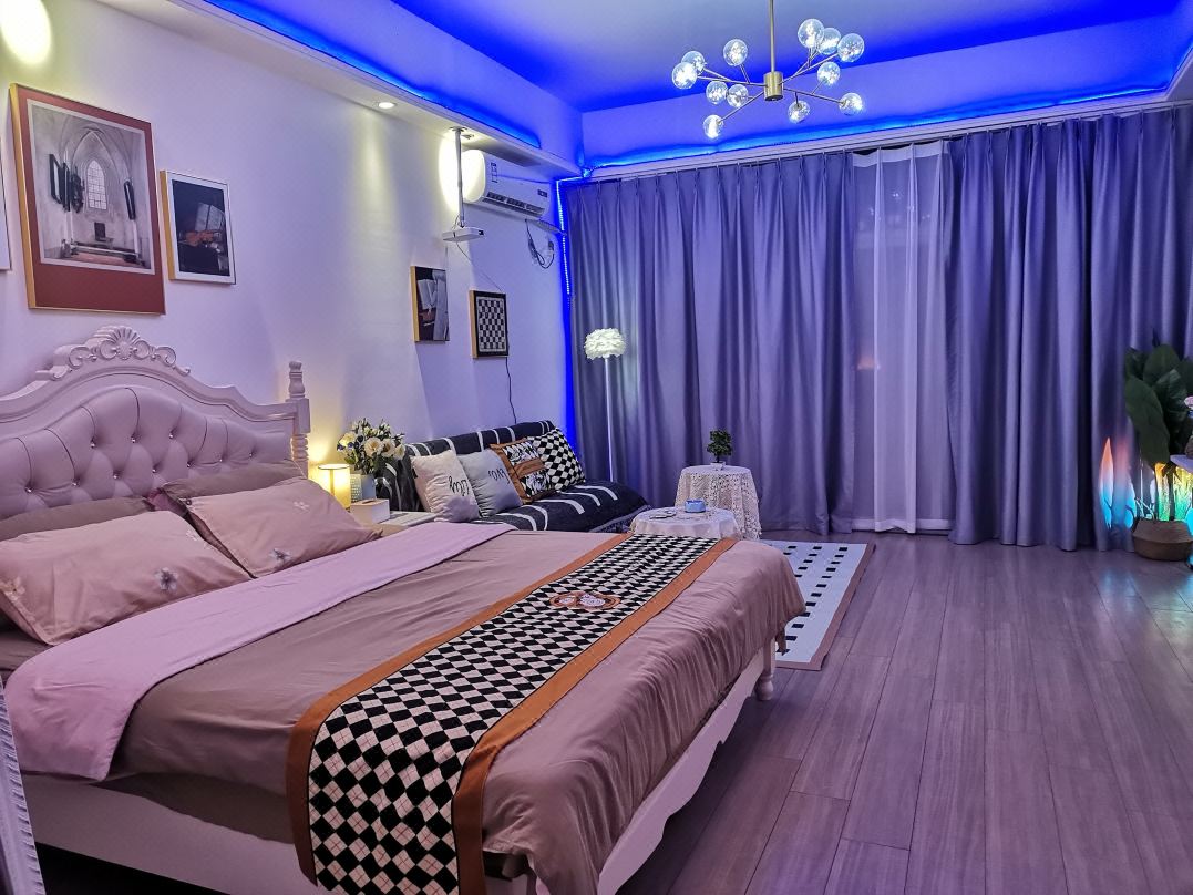Yunqi Home Inn (Nanchang Xuefu Avenue Mixc City)