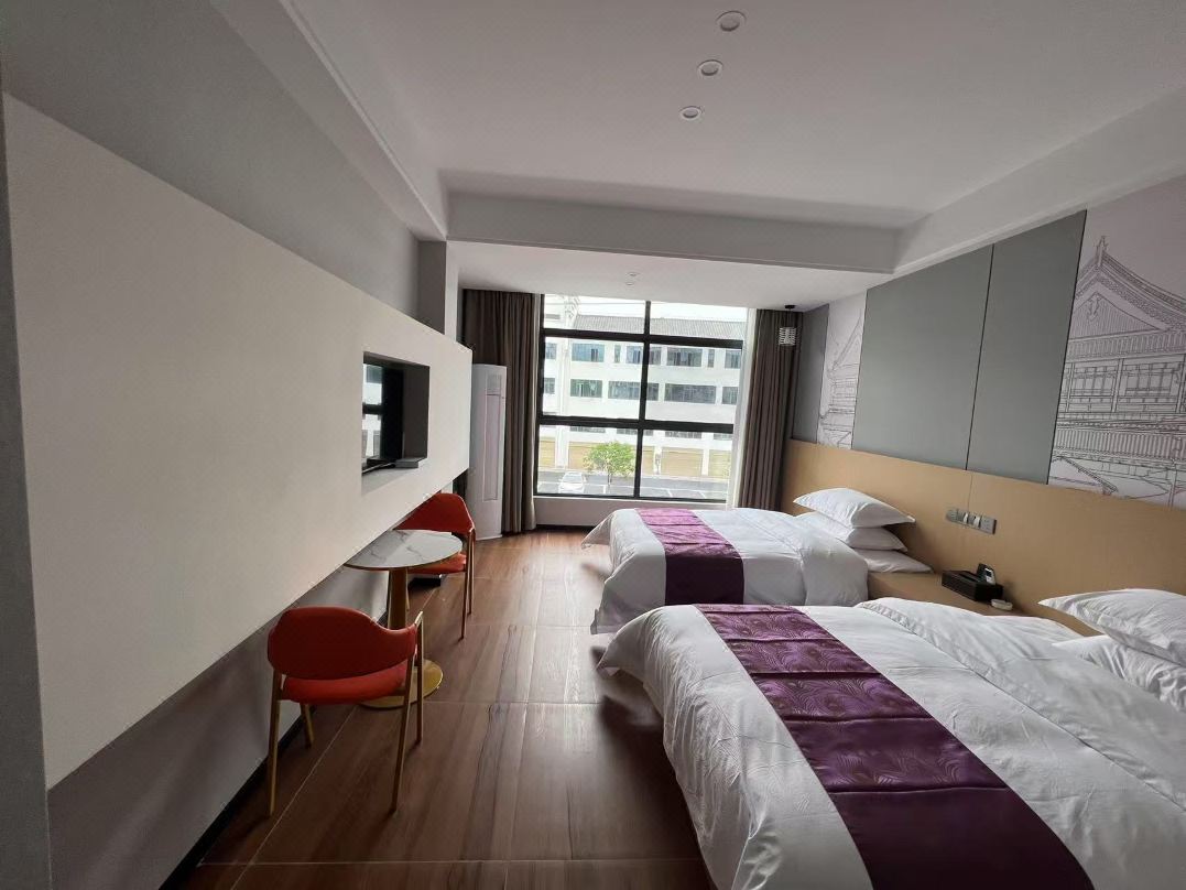 Yongshun Furong Town Huafuju Hotel