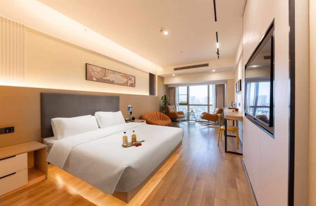 Meeting Apartment