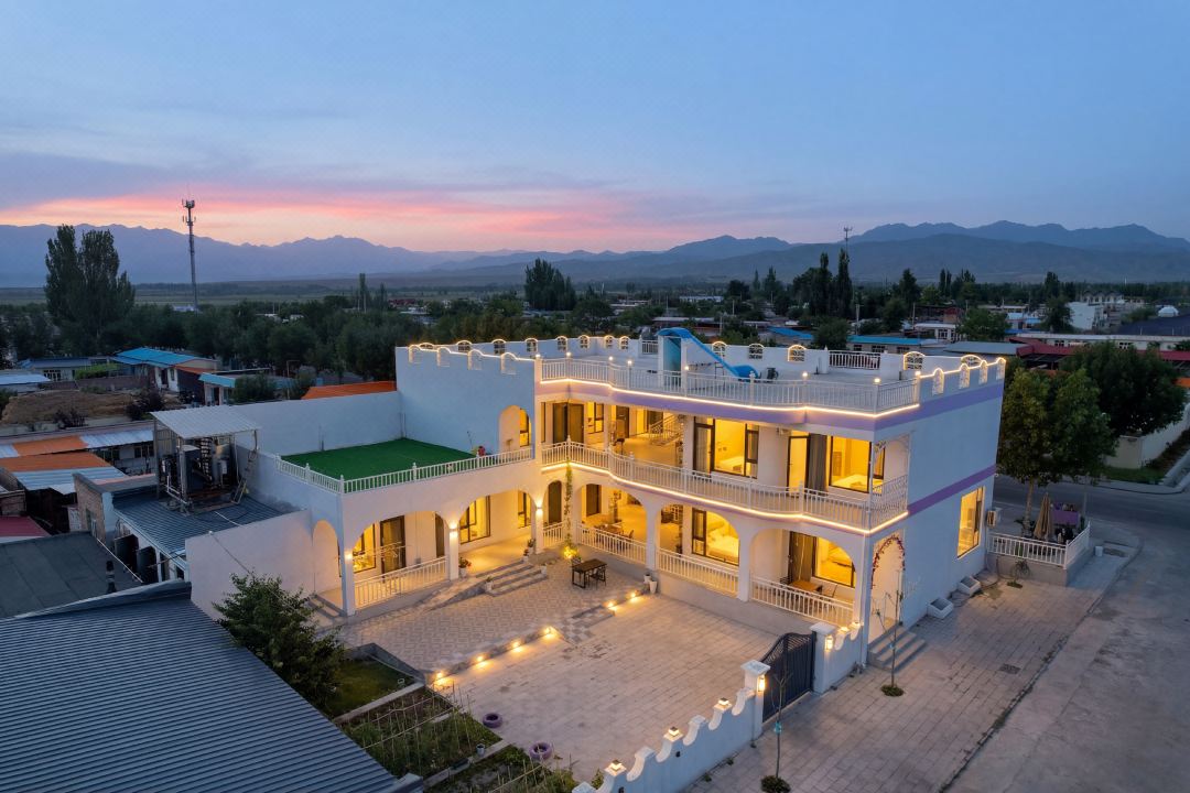 Purple Cloud Manor Homestay