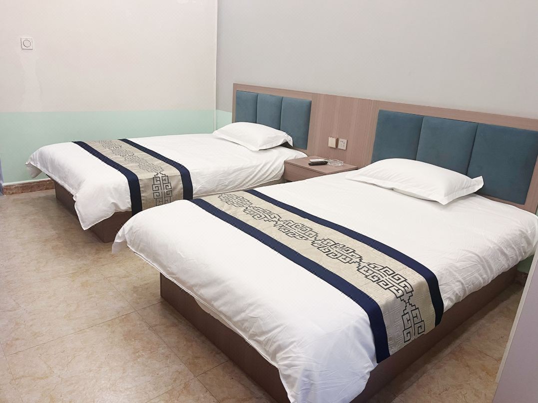 Jinghong Jianya Homestay (Gasa Airport High Speed Railway Station)