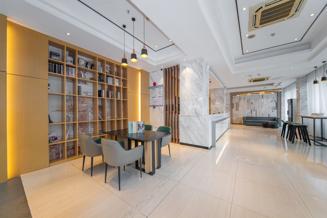 City Comfort Inn Yangjiang Mojiang Road Branch