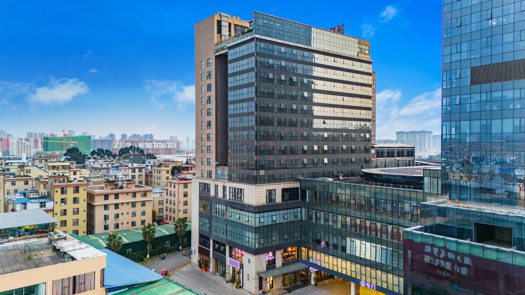 Pula Guoji Hotel