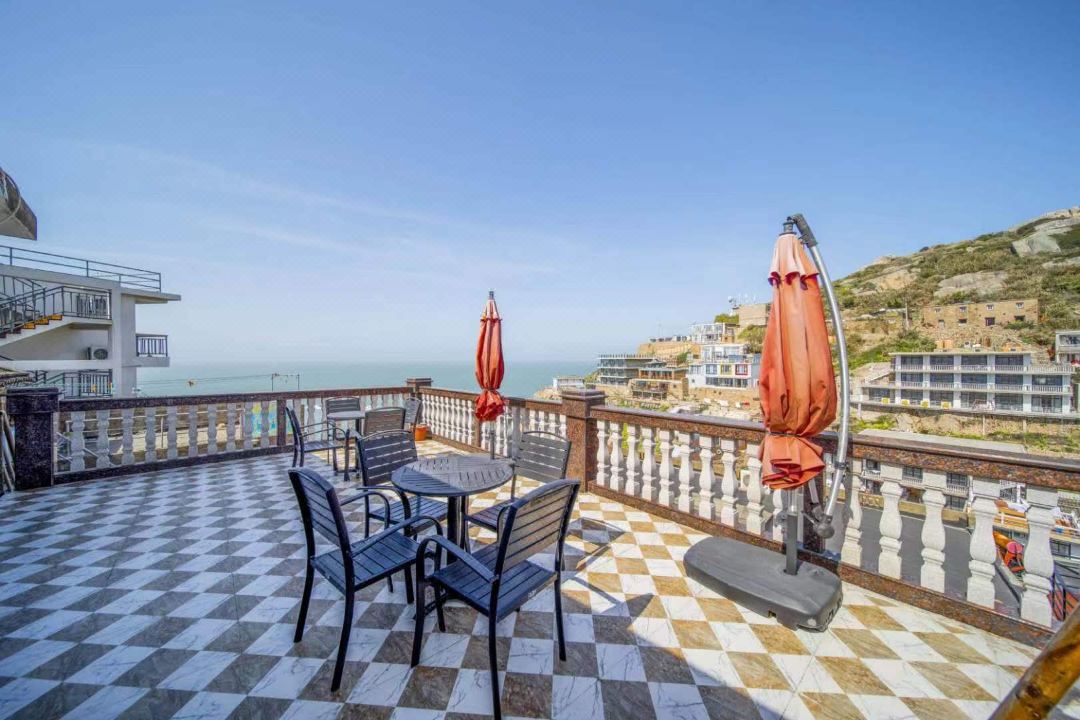 Zhoushan dongfushan aiqinhai Hotel