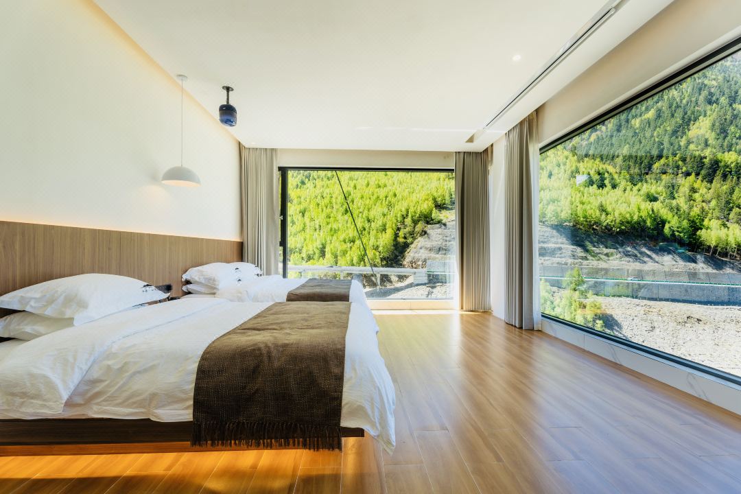 Shili Mountain River Luxury B&B