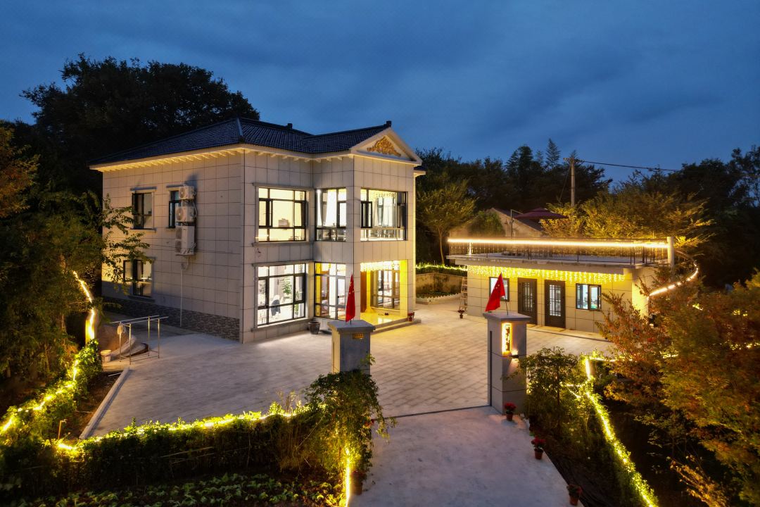 Changzhou Chahaishanju Camellia Eco-oxygen Bar Designer Light Luxury Holiday View Beauty