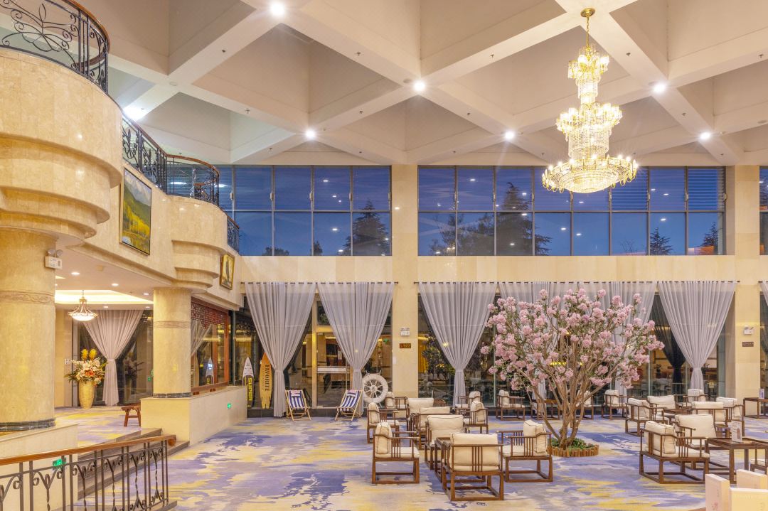 Dianchi Hotel