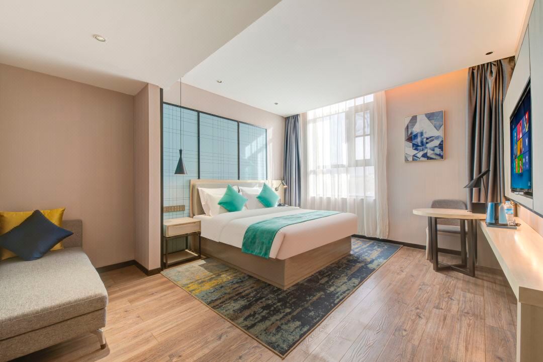Chenzhi Hotel (Xining Chengbei Wanda Plaza Administration Center)