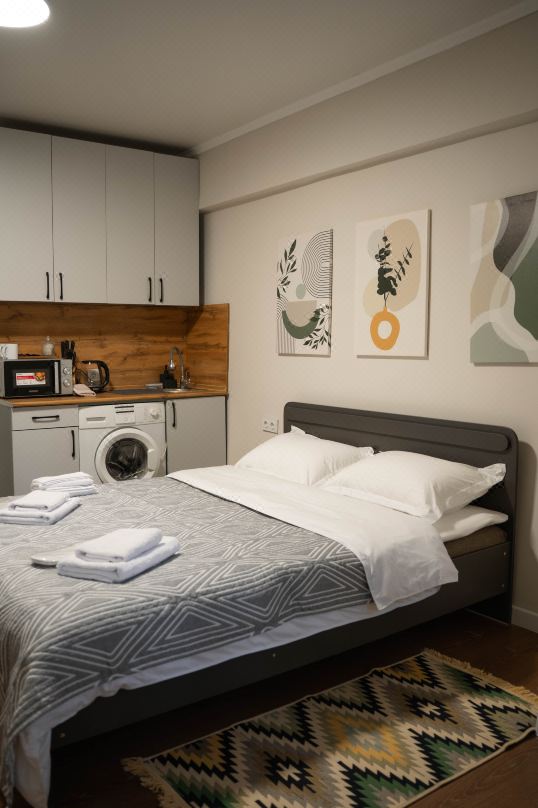 Alma Apartments