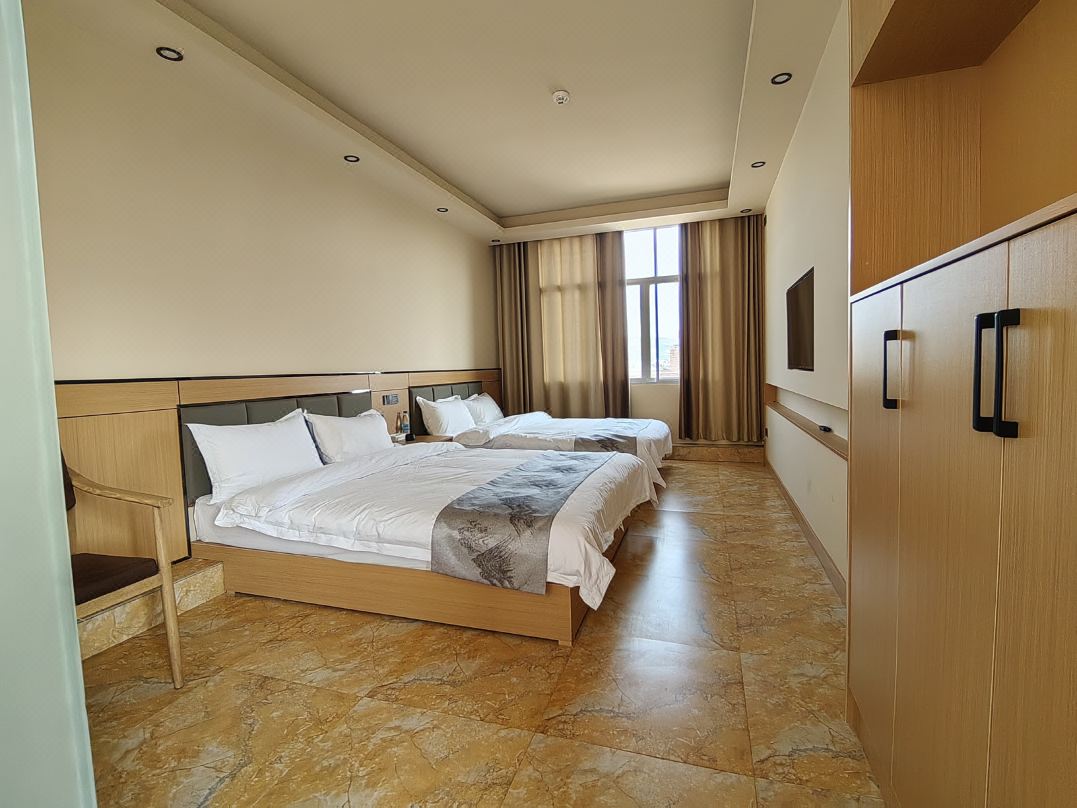 Bijie Escort Hotel