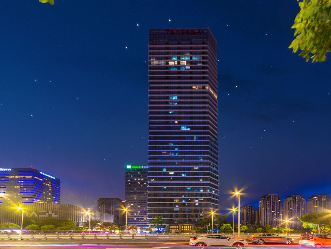 Fuzhou Huayue Boutique Stay (East Second Ring Taihe Plaza Zhuyu Subway Station)