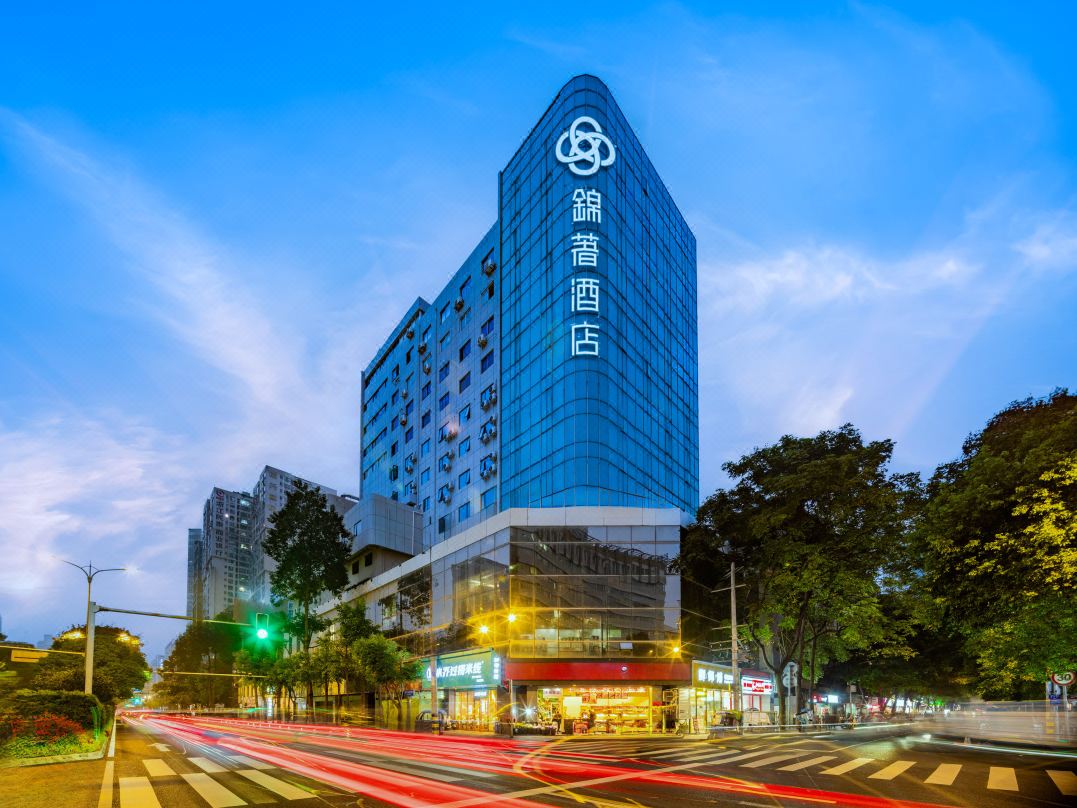 Jinzhu Hotel (Chunxi Collection)