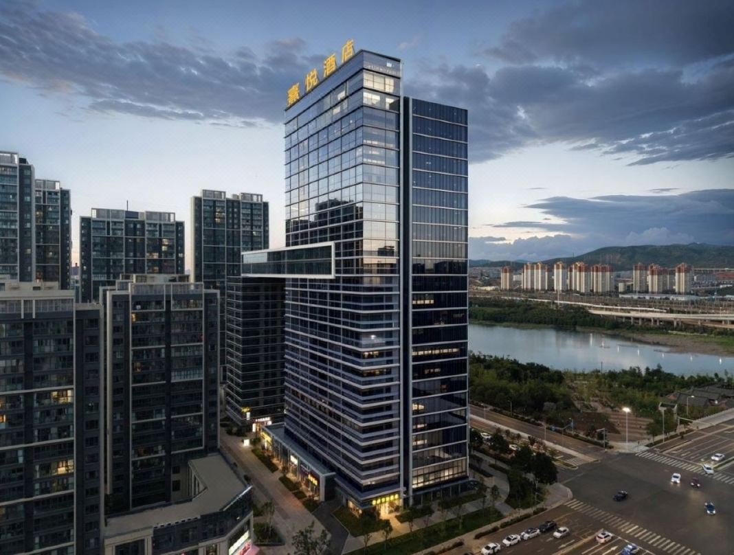 Xiyue High-altitude Smart Scenic Hotel (Kunming South High-Speed Railway Station)