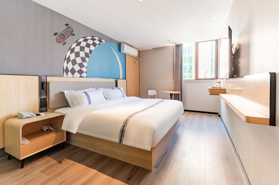 Hi Friend Hotel