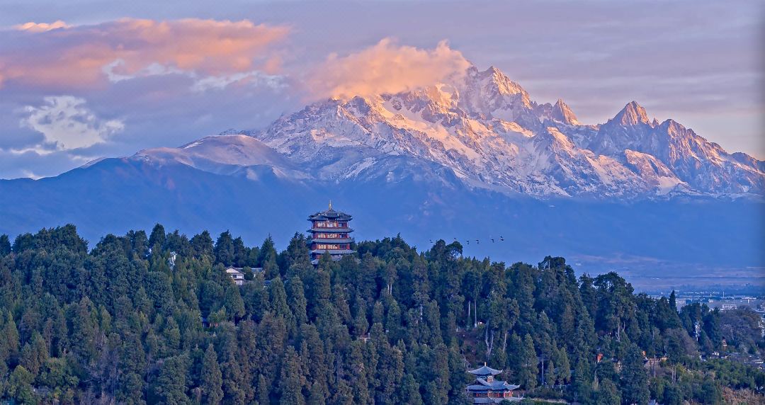 Shannian·Guanxueshan|Linggansen Oxygenholiday villa (Lijiang Ancient City Dashuiche Store)