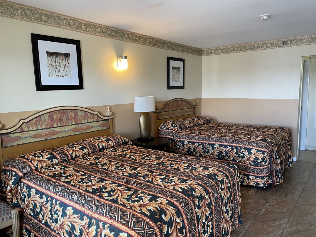 Sea Palace Inn