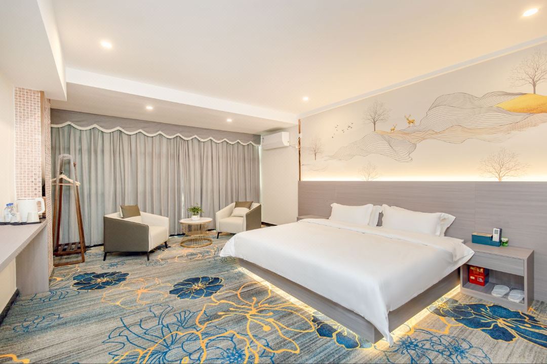 RUIHUA HOTEL