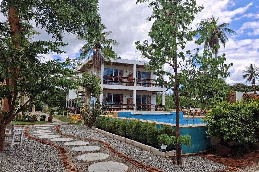 At-Pran Sunrise Beach Resort