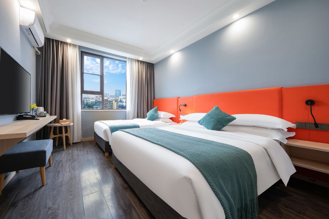 Feng Ye Dan Boutique Hotel (Chengdu Longquanyi Subway Station)