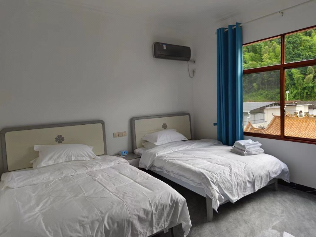 Lao Ge Homestay (Mangshan Grand Canyon Drifting Branch)