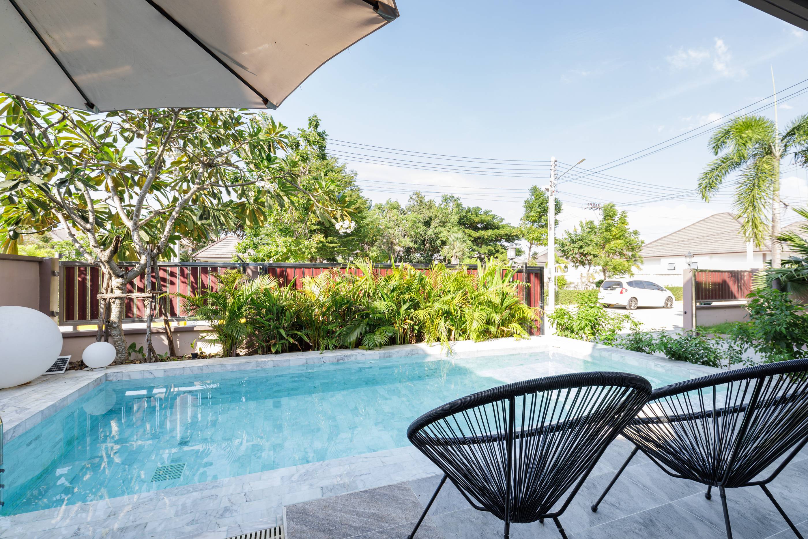 Pattaya Holiday Villa (Venice Single  Villa)【8 minutes drive to floating market + swimming pool】
