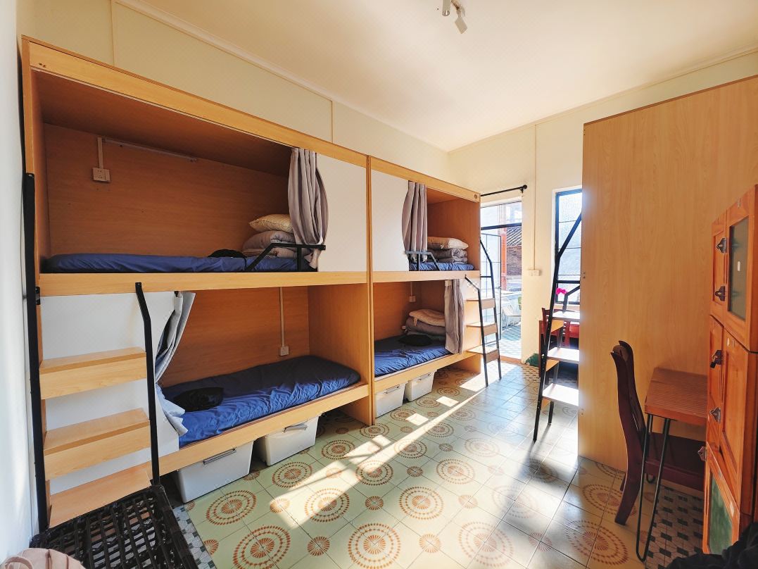 Foshan Yellow Pishu Hostel
