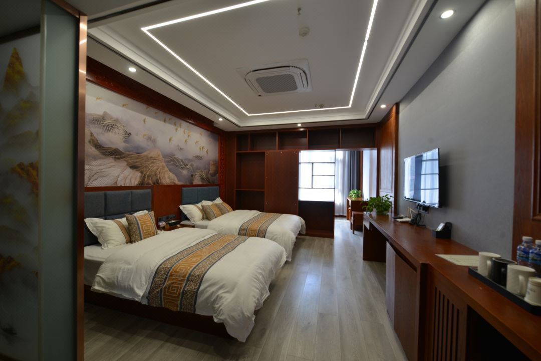 Cozy business hotel