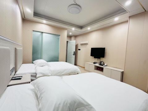 Xingtu Hotel (Enshi Railway Station)