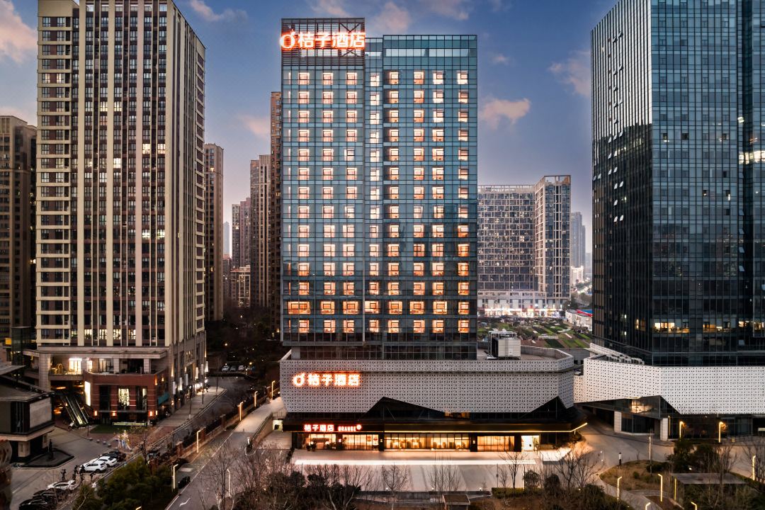 Orange Hotel (Wuhan Renhe Road Subway Station)