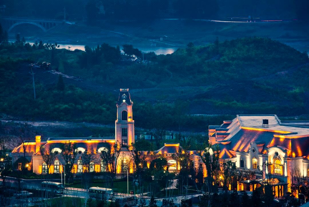 Eteem Resort Hotel