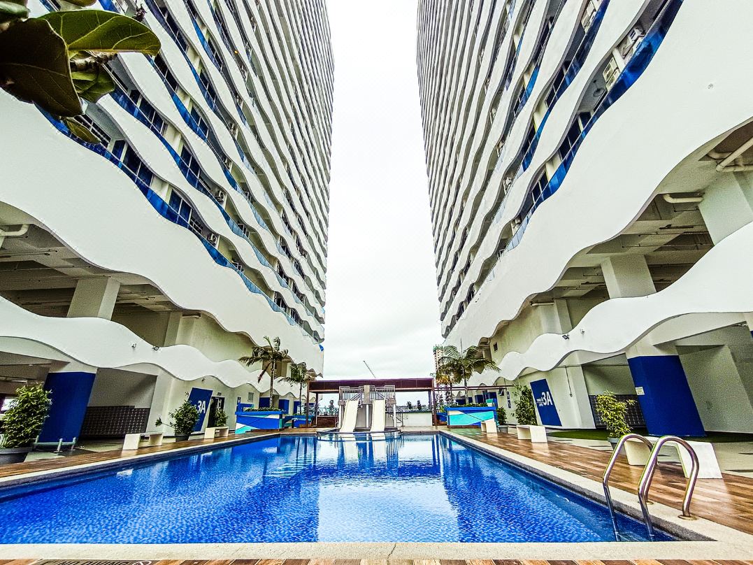 Signature Loft at The Wave by HCK