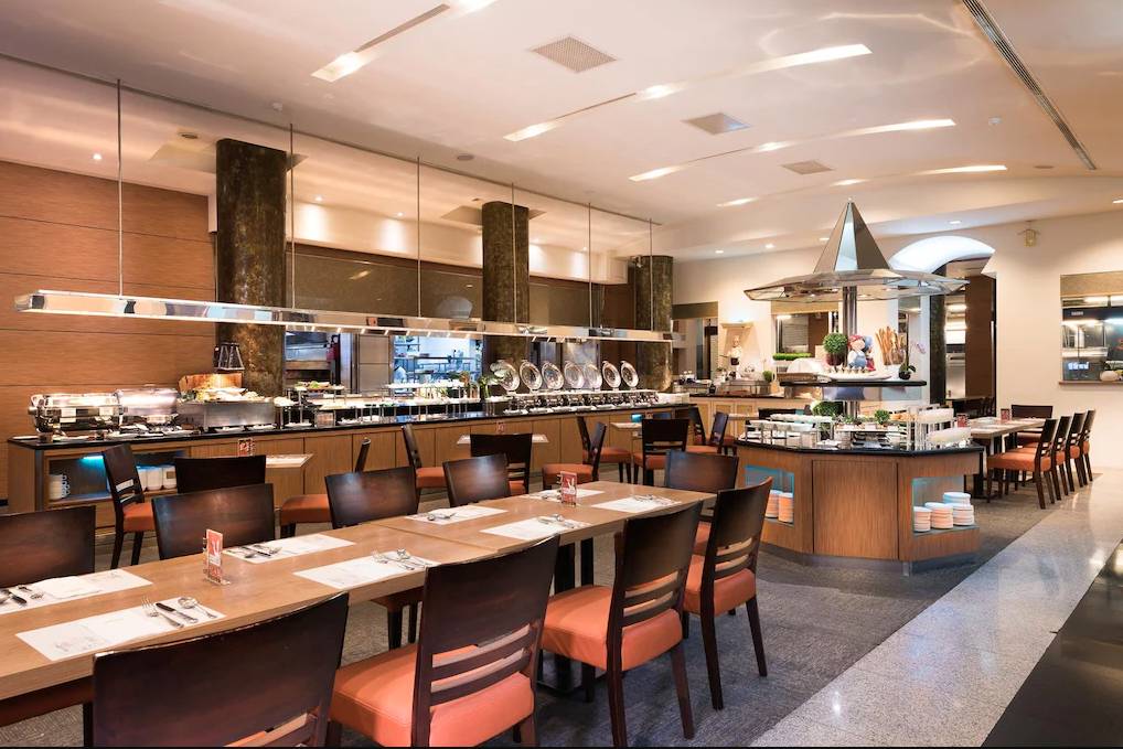 ホテルタイナン