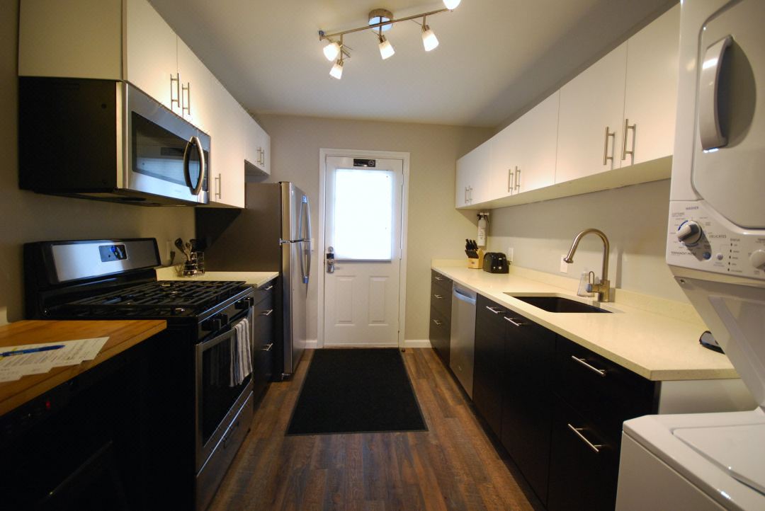 Brookwood Courtyard Condominiums by BCA Furnished Apartments