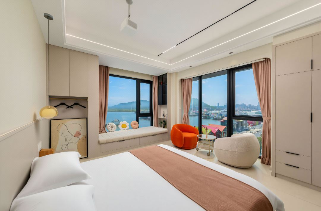 Ronghai Juzhu B&B (Baolong Tiandi Banshengdong Wharf)