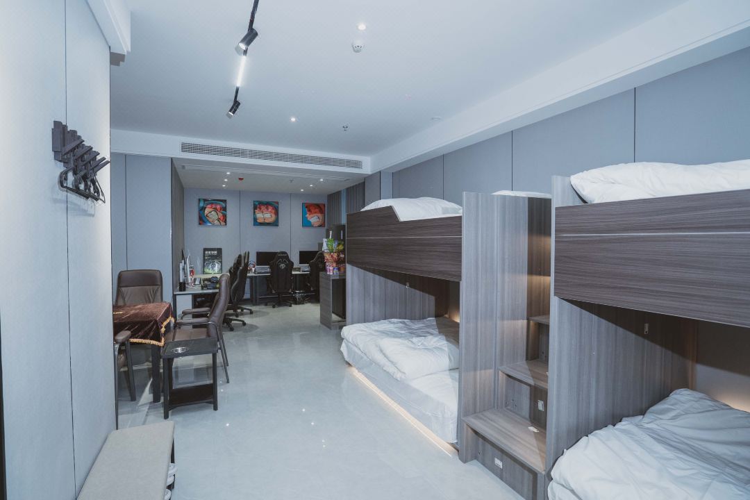 Qianyan E-Sports Hotel