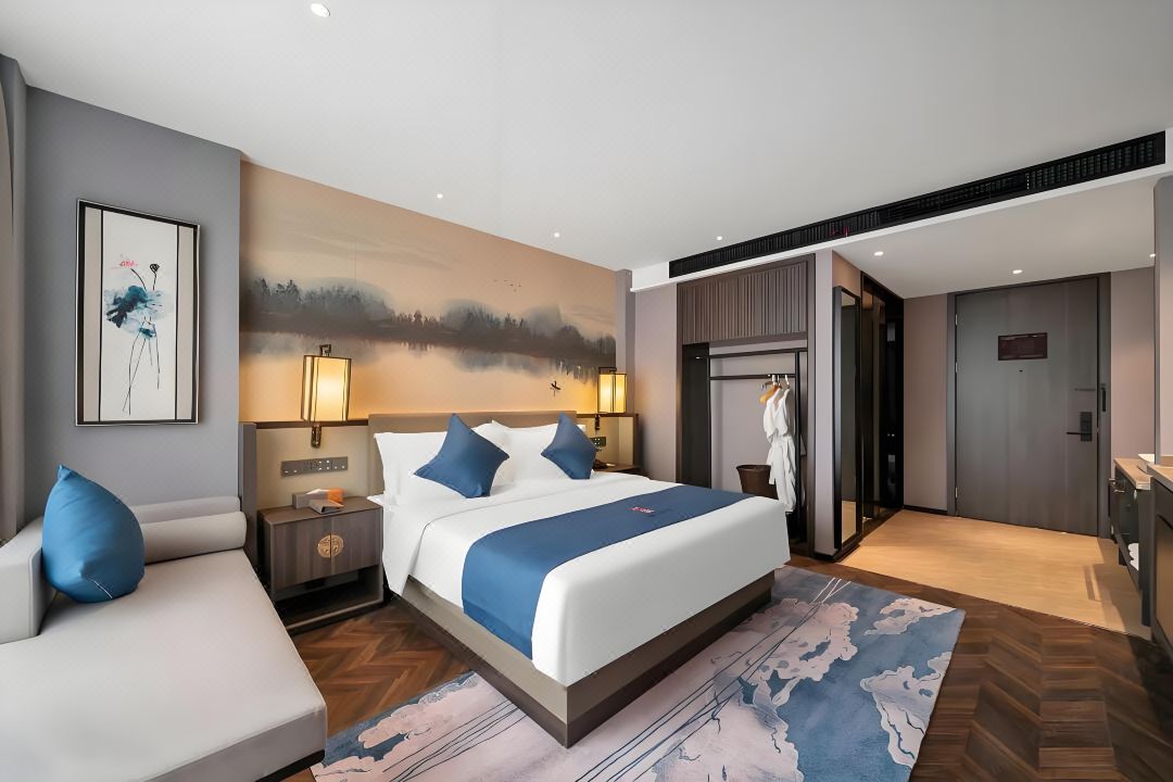 Super 8 Hotel