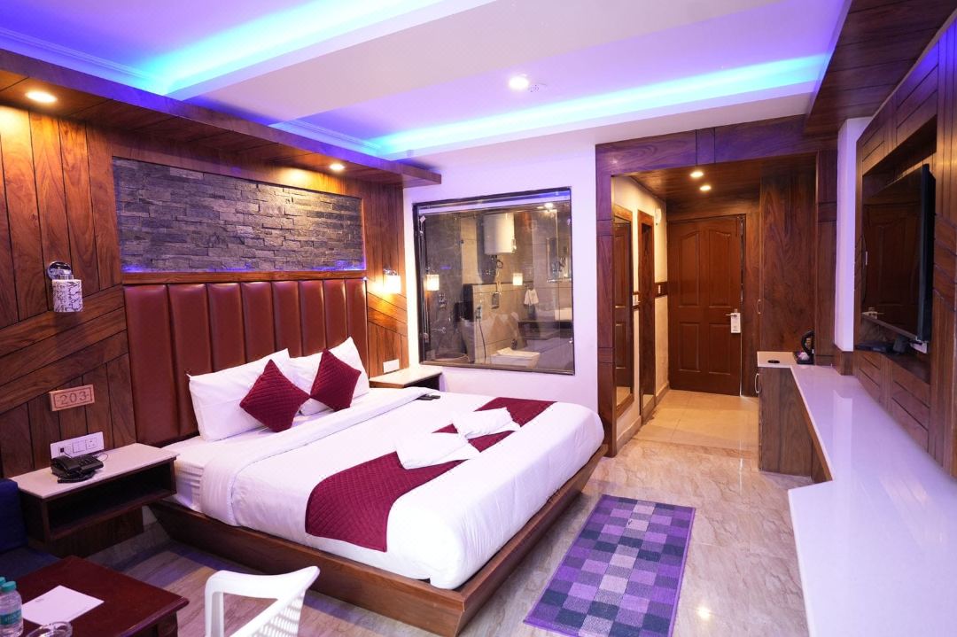 Hotel Monal Manali