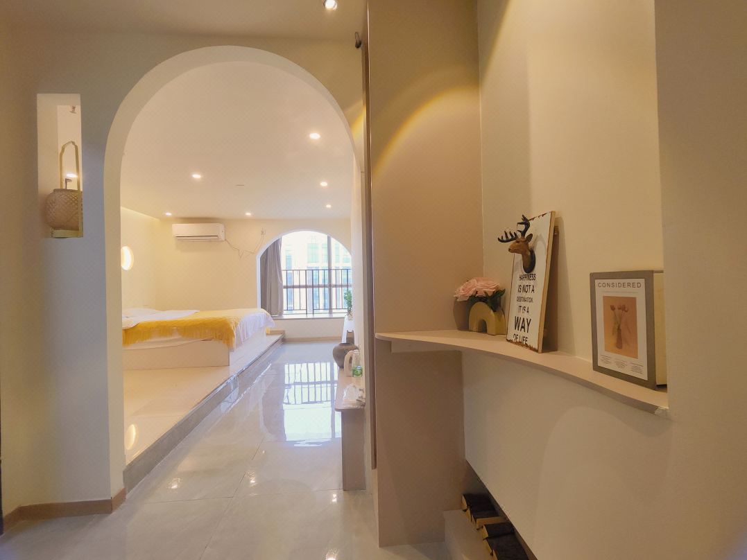 Guiyang Youjia High-altitude Movie Homestay (Huaguoyuan Shopping Center)